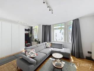 Lichtrijk appartement met één slaapkamer, gelegen op wandelafstand van het Te Boelaarpark.Het appartement bevindt zich op de eerste verdieping en...