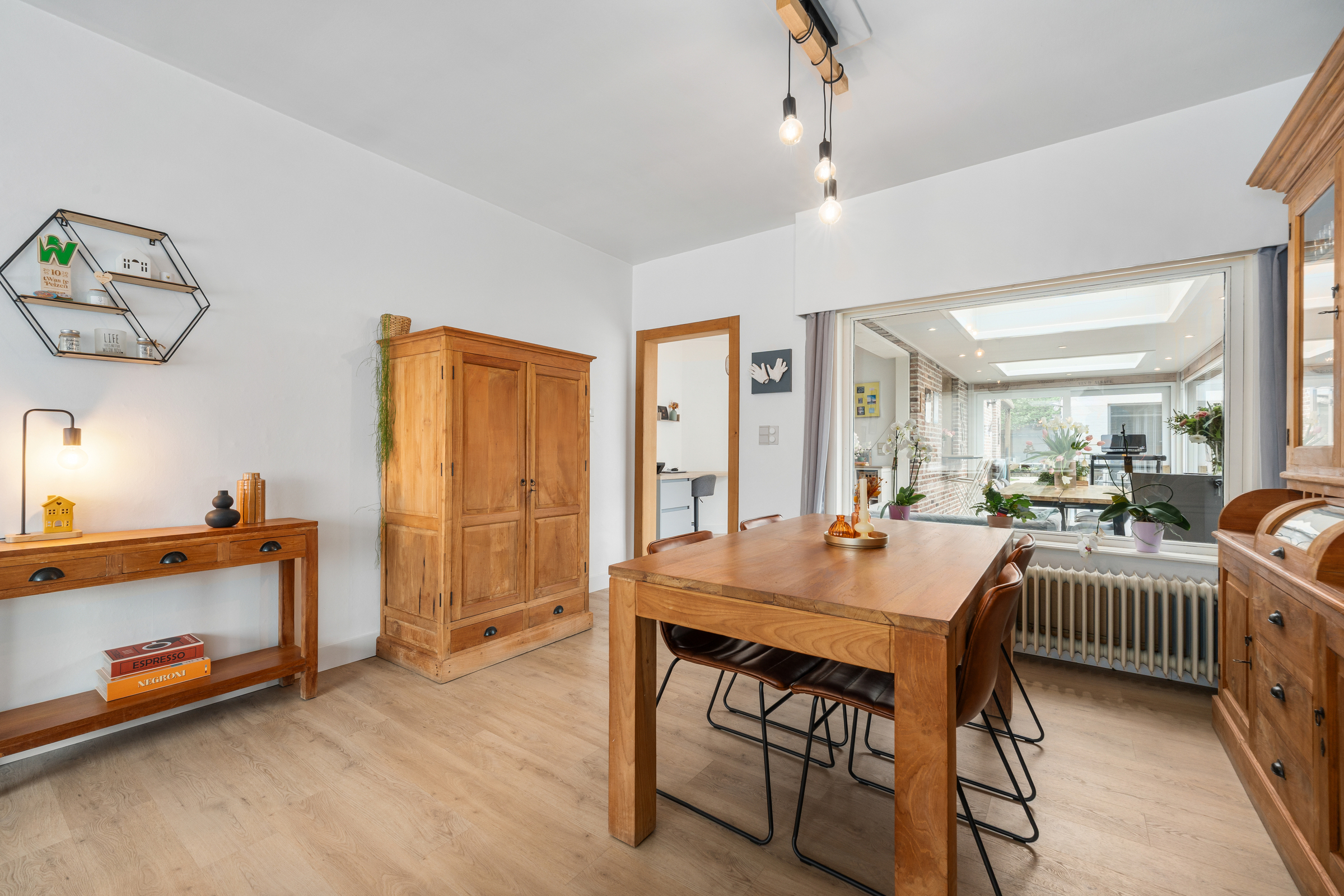 Halfopen woning met tuin en garage in Hamme - foto 5