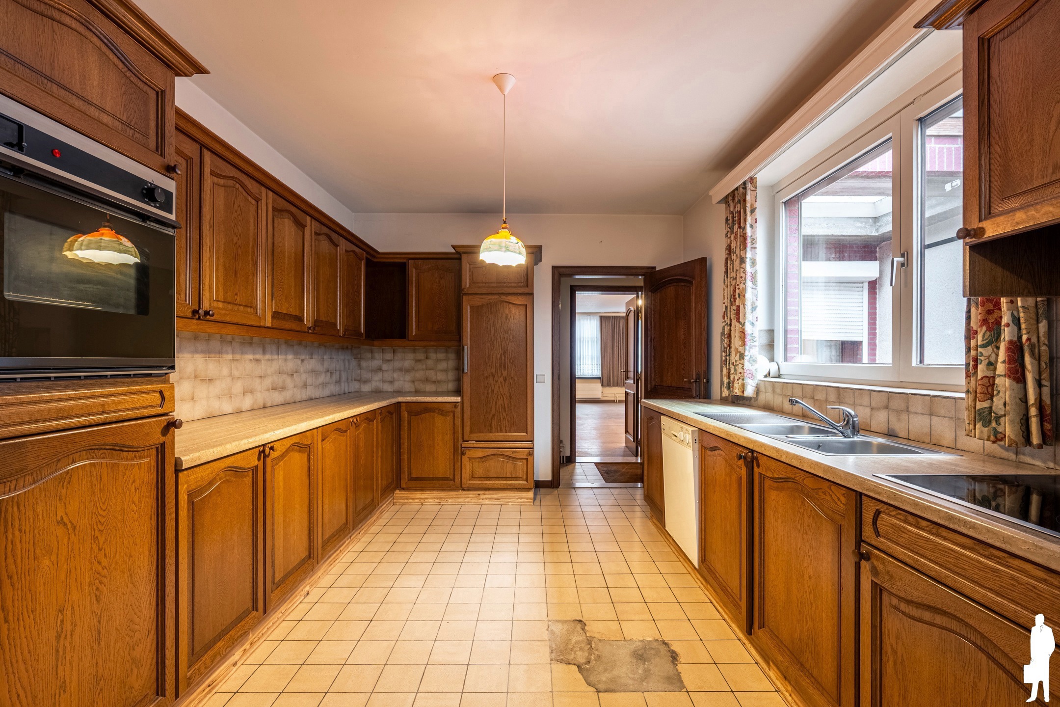 Woning met tuin, centraal gelegen in Poppel dorp. - foto 4