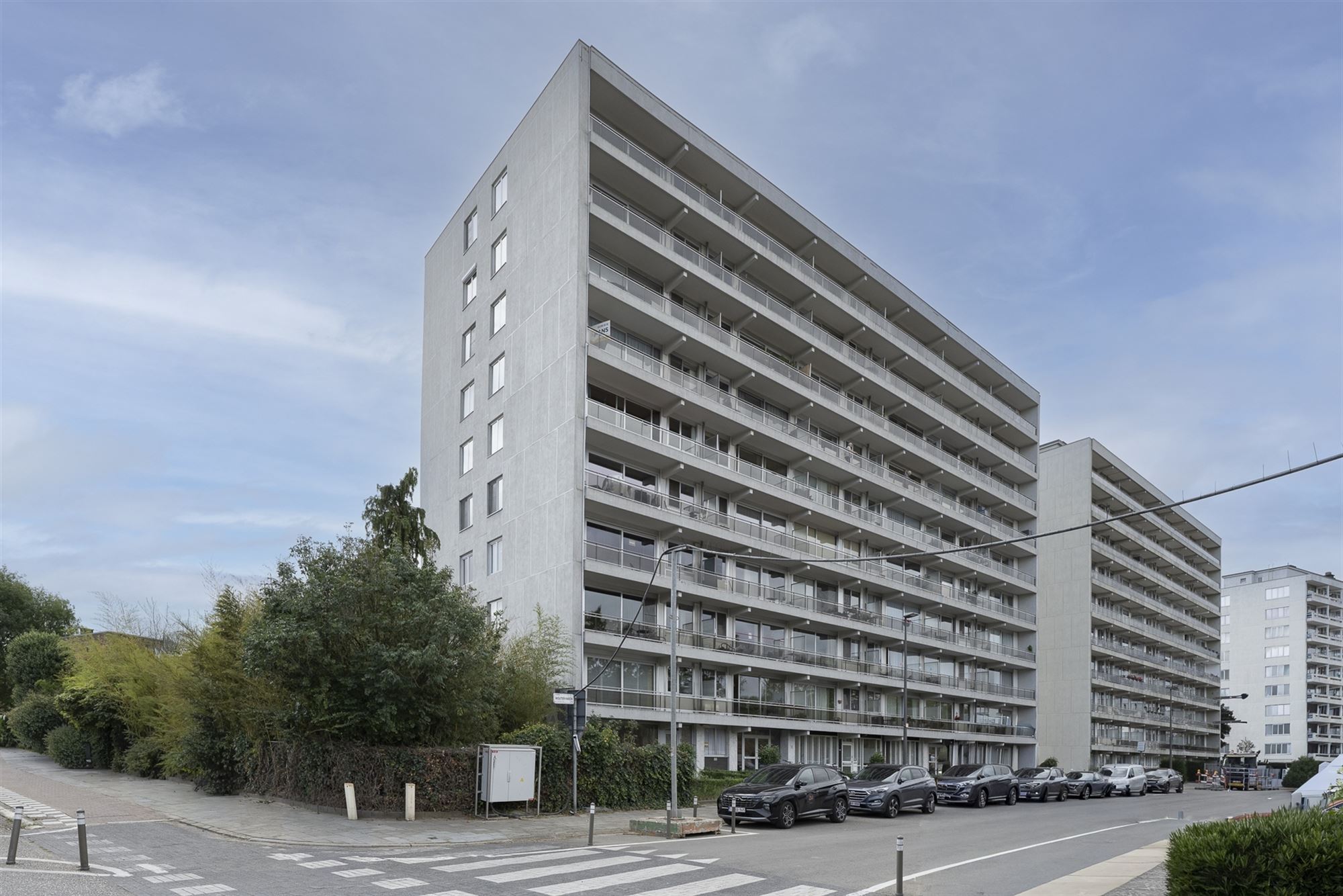 Ruim appartement met 2 slaapkamers inclusief garagebox nabij het Rivierenhof - foto 2