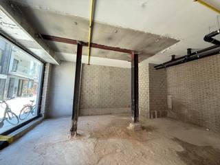 Voor meer info of een bezichtiging bel 0490/11 22 35 of mail bert@dockx.com (beschikbaar tijdens kantooruren)