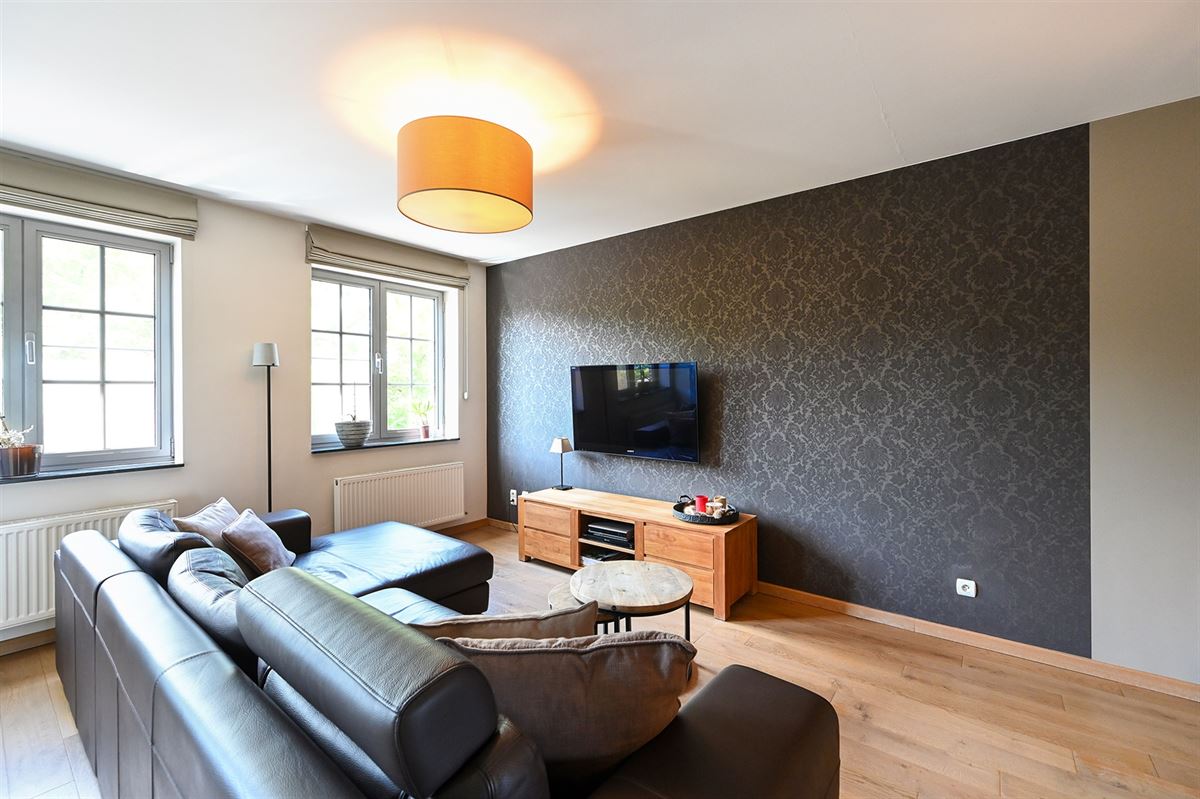 Stijlvol appartement met 2 slaapkamers, 2 terrassen en garageplaats - foto 4