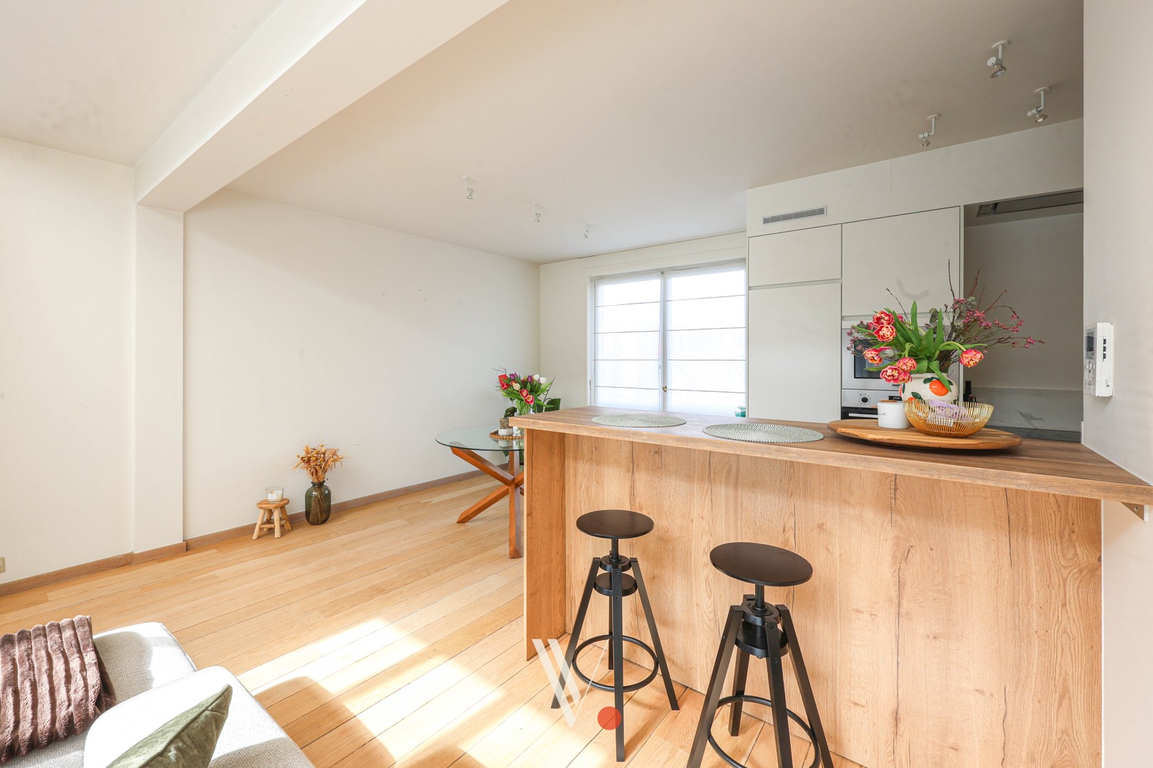 Stijlvolle bel-etagewoning met 2 slaapkamers in hartje Izegem - foto 5