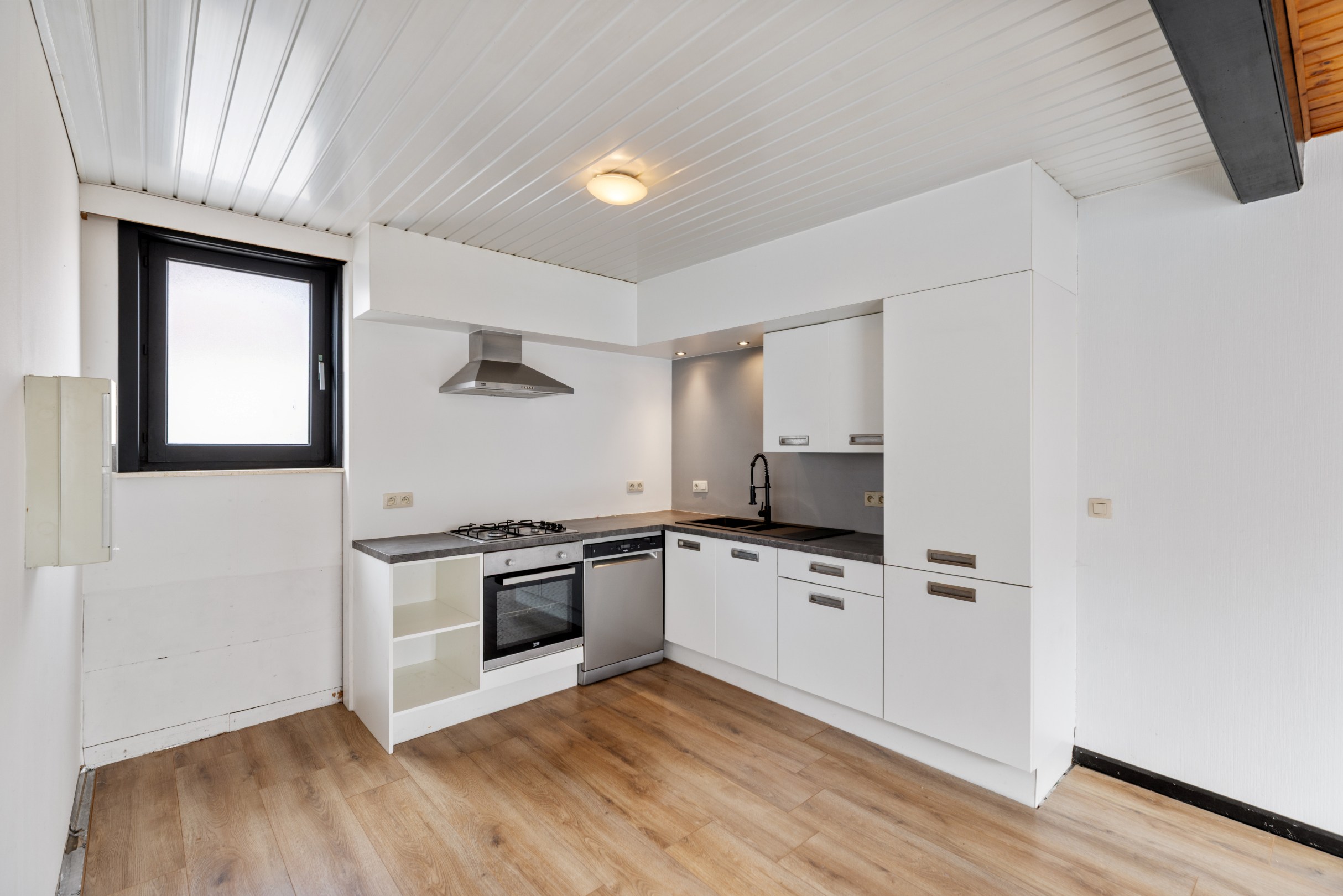 Ruime bel-etagewoning met 3 slaapkamers in centrum Middelkerke - foto 5