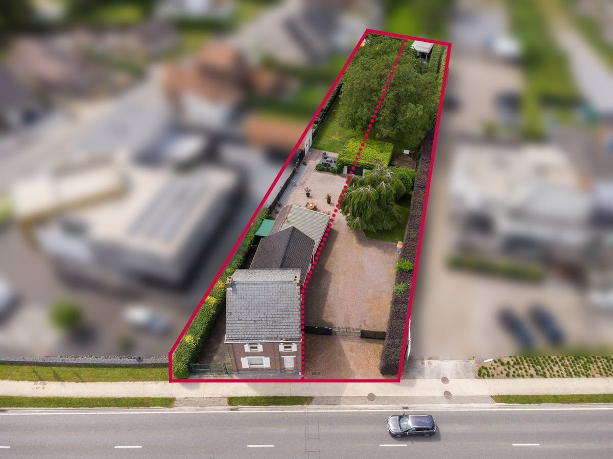 Charmante woning met 3 slaapkamers te koop in Maasmechelen - foto 1