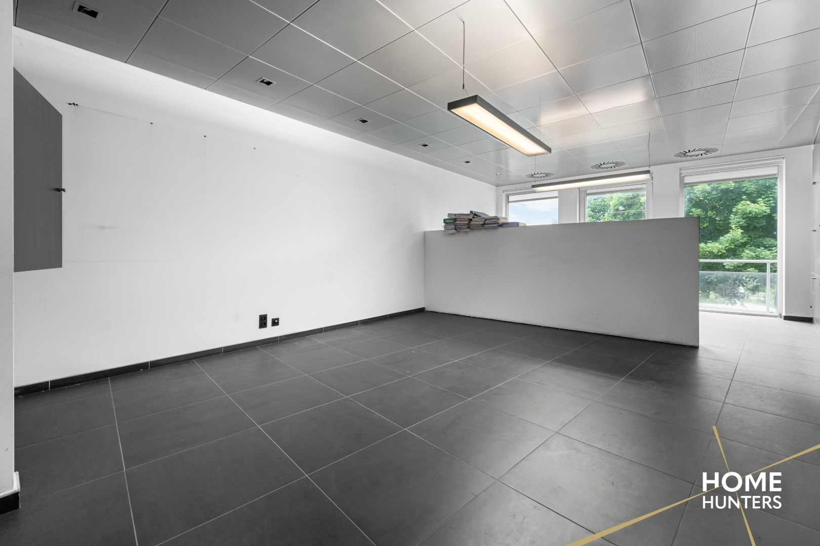 Commercial for rent in Ypres - photo 2