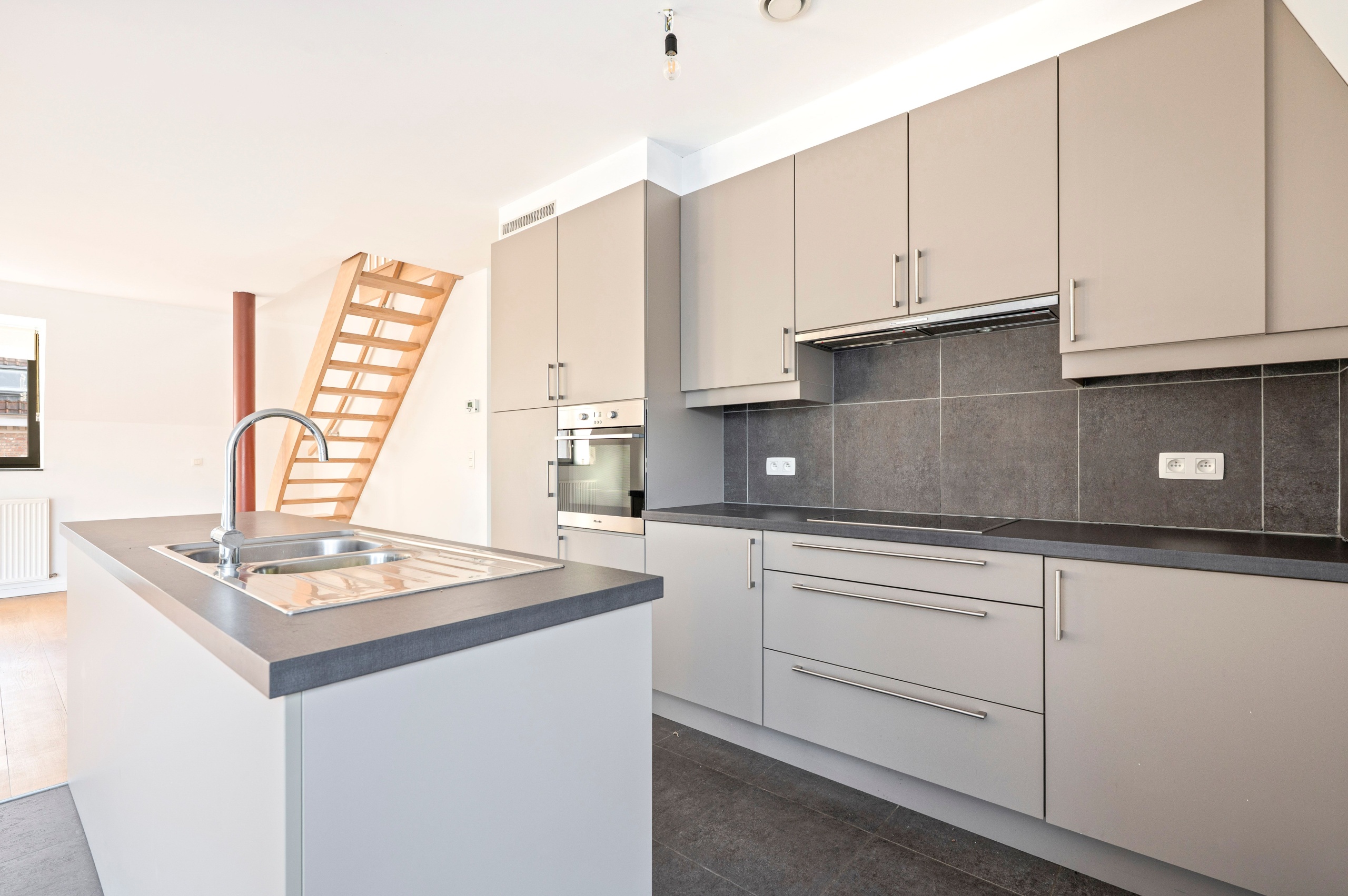 Apartment for rent in Schoten with 4 bedrooms - photo 3