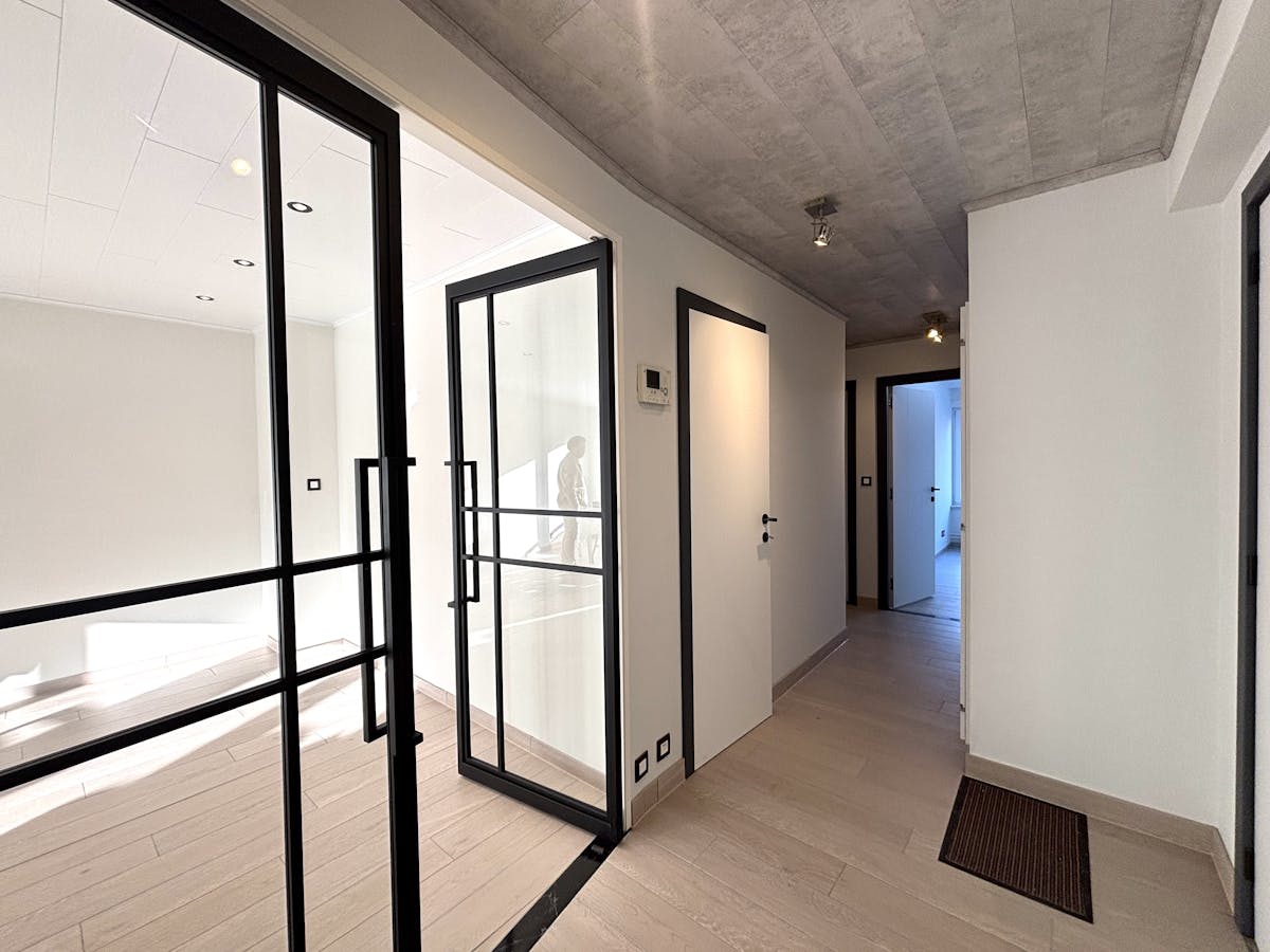 TE HUUR: Appartement met 2 slaapkamers nabij Hasselt centrum - foto 4