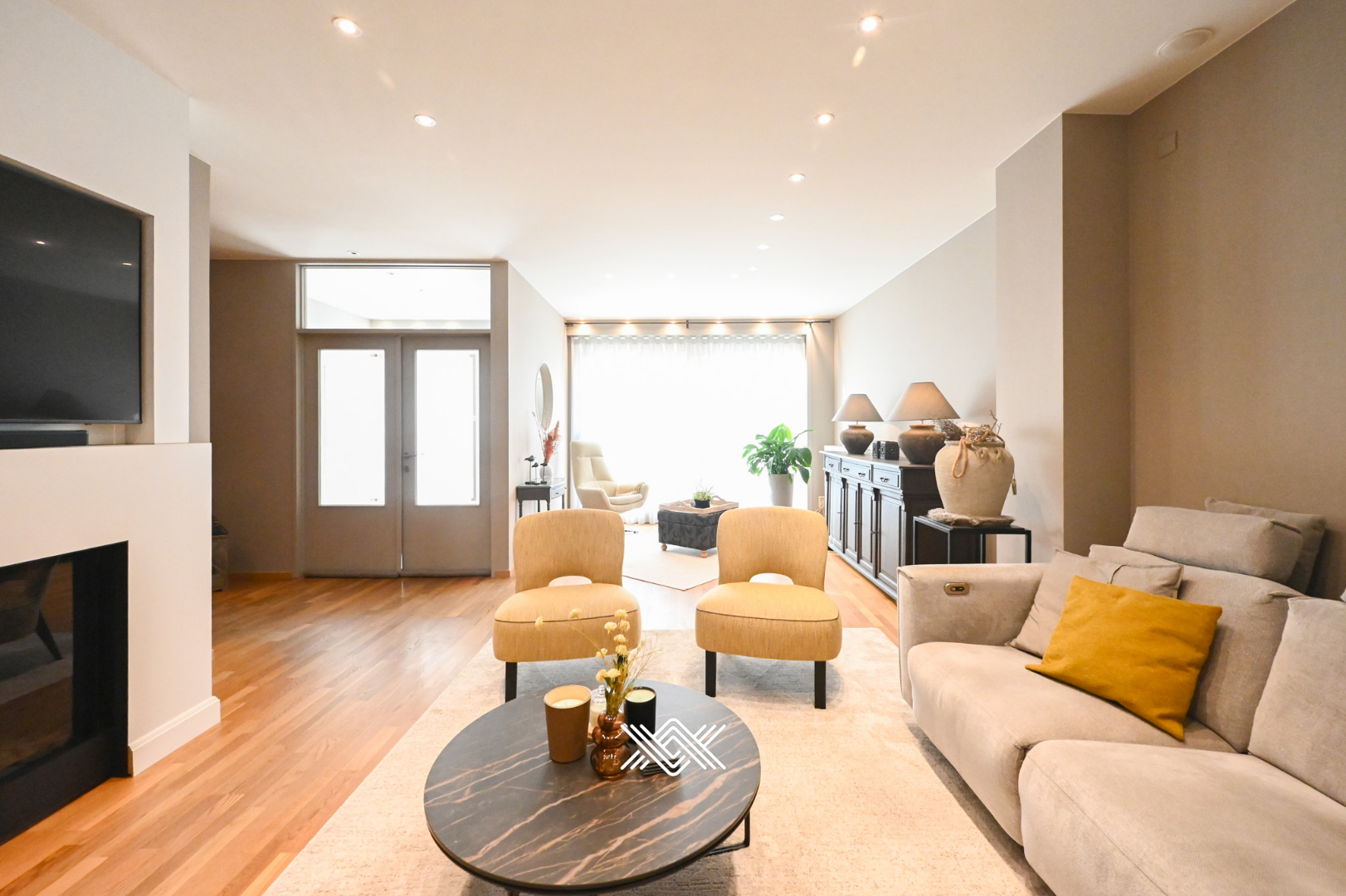 Instapklare karaktervolle woning in het hart van Waarschoot - foto 4