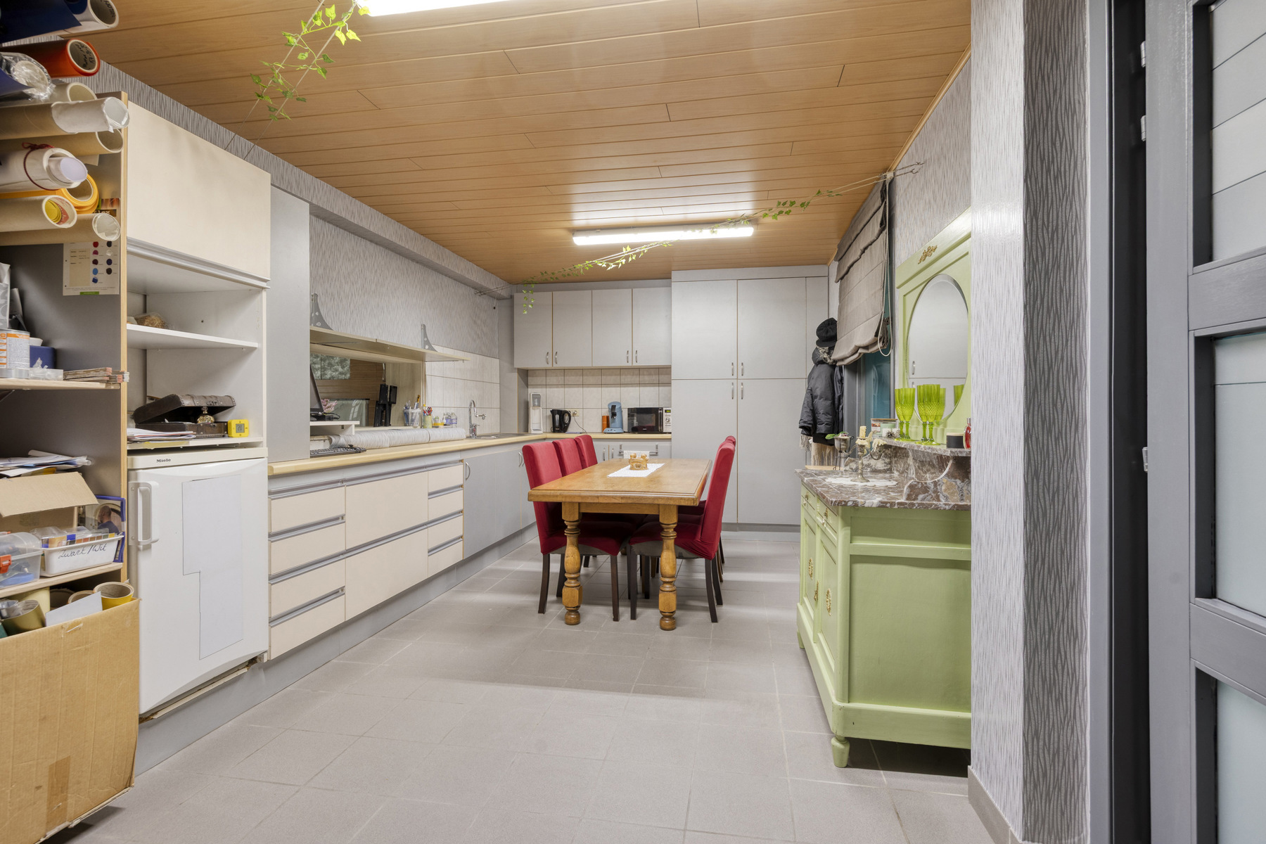 Goed gelegen woonst met grote tuin– incl. polyvalente benedenruimte - foto 4