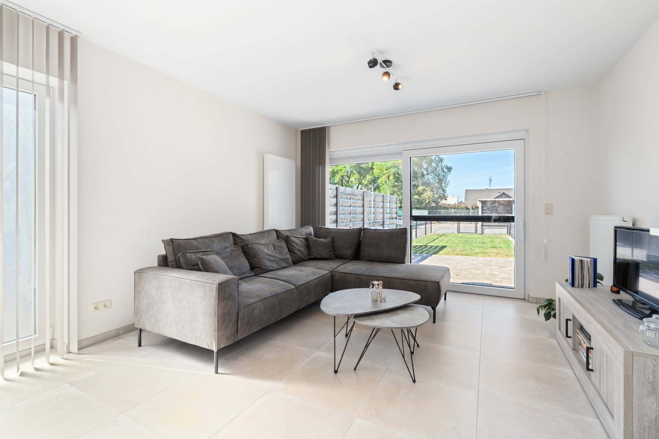 Apartment for sale in Mol with 1 bedroom - photo 5