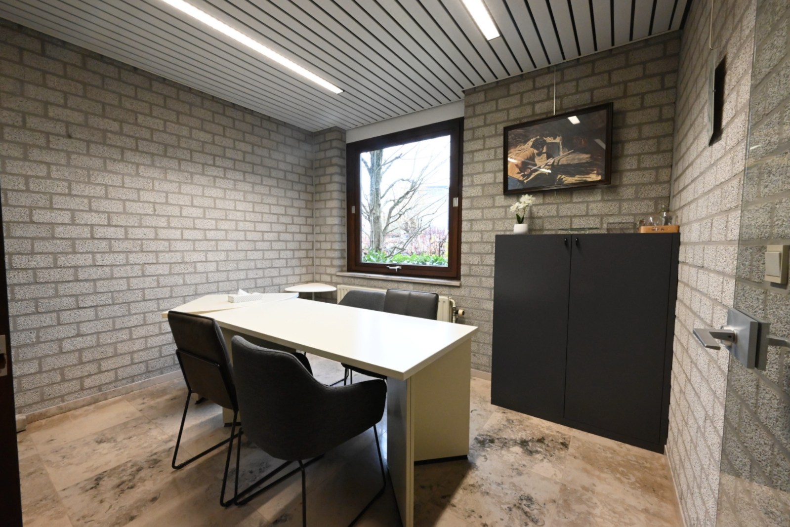 Commercial à louer à Roulers - photo 2