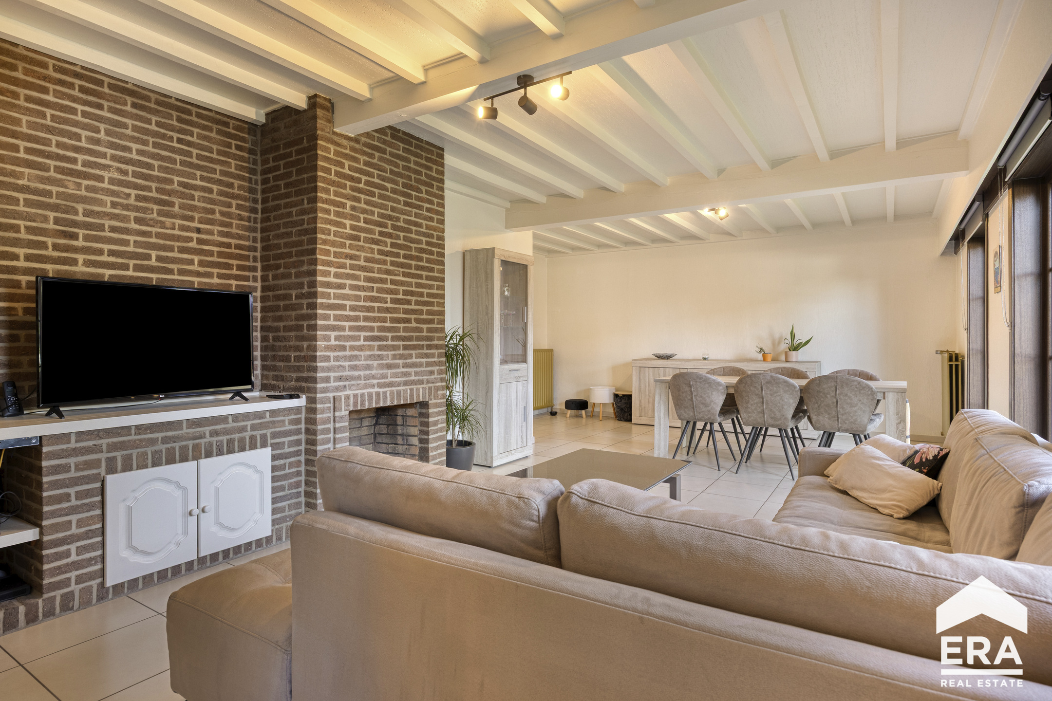 Instapklare en gelijkvloerse woning te koop in Lommel! - foto 4