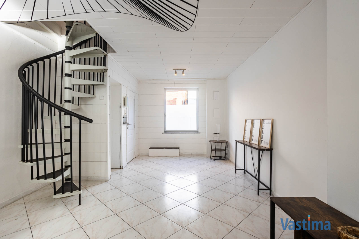 Lichtvolle starterswoning met zuid gerichte tuin - foto 2