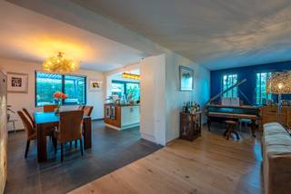 In een rustige en groene woonomgeving bevindt zich deze instapklare gezinswoning aan de Begonialaan 5 in Heide, Kalmthout.Deze vrijstaande woning...