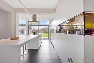 Deze prachtige moderne energiezuinige open bebouwing is rustig gelegen te Liezele. Vlotte bereikbaarheid via N16, N17 en A12. Op de...