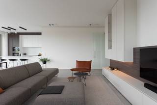 Deze exclusieve penthouse in het hart van Leuven biedt een uitzonderlijke woonbeleving. U geniet hier van drie slaapkamers, twee badkamers en...