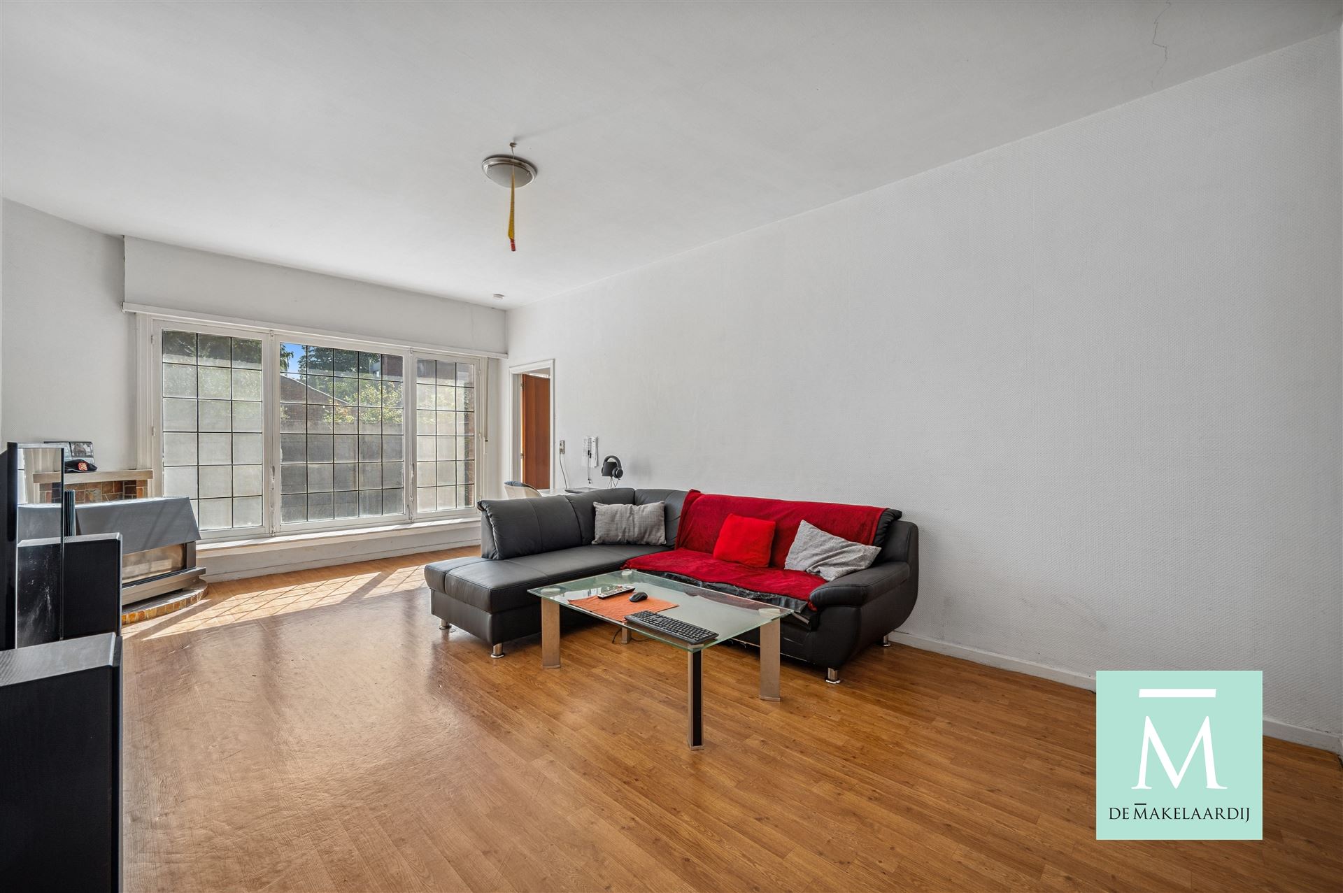 Commercial à vendre à Wilrijk avec 3 chambres - photo 3