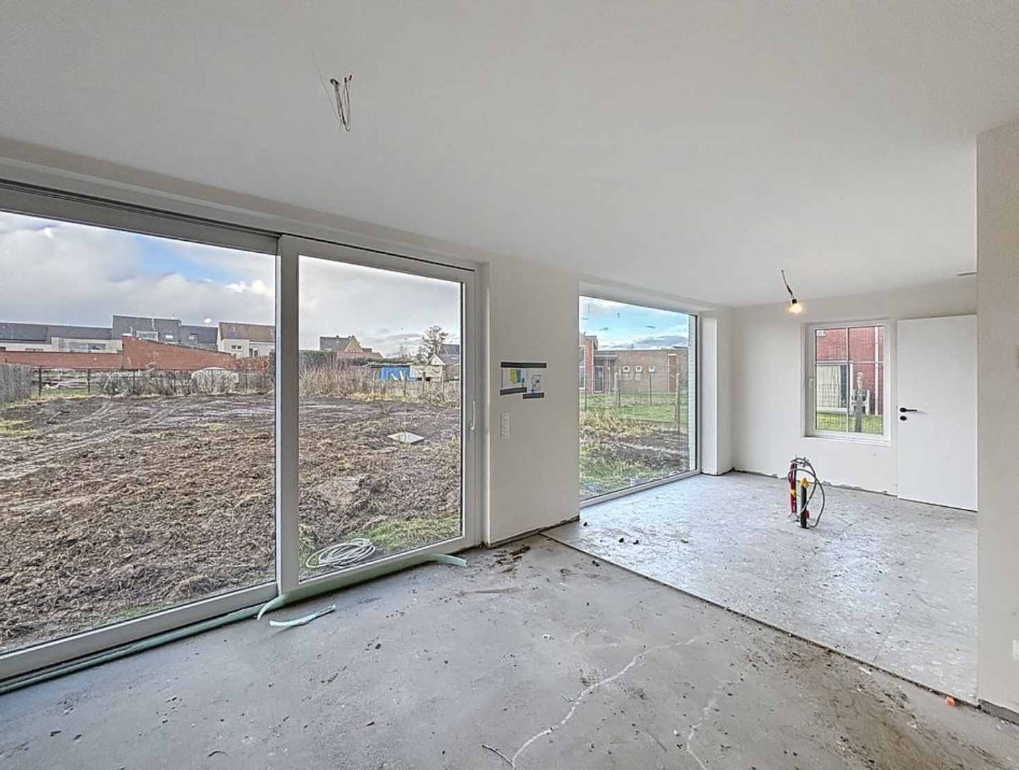 Nieuwbouwwoning te koop in centrum Petegem-aan-de-Schelde - foto 4