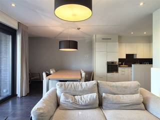 GENT - Martelaarslaan: Op zoek naar een modern appartement te huur in Gent? Dan is dit pand mogelijk iets voor u. De troeven in een notendop: * Tal...