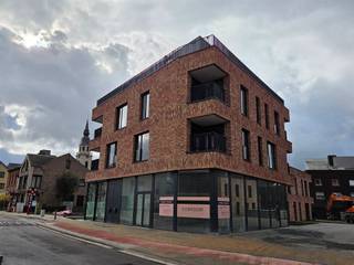 ENERGIEZUINIG, LUMINEUS, SMAAKVOL EN KWALITATIEF NIEUWBOUW-APPARTEMENT MET 1 SLAAPKAMER, TERRAS, ONDERGRONDSE AUTOSTAANPLAATS EN...