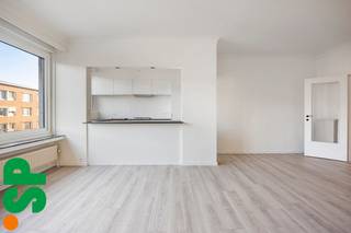 Volledig vernieuwd 2-slaapkamerappartement met terras én garagebox in WilrijkOntdek dit volledig gerenoveerde appartement aan de Pastoor Bauwenslaan...