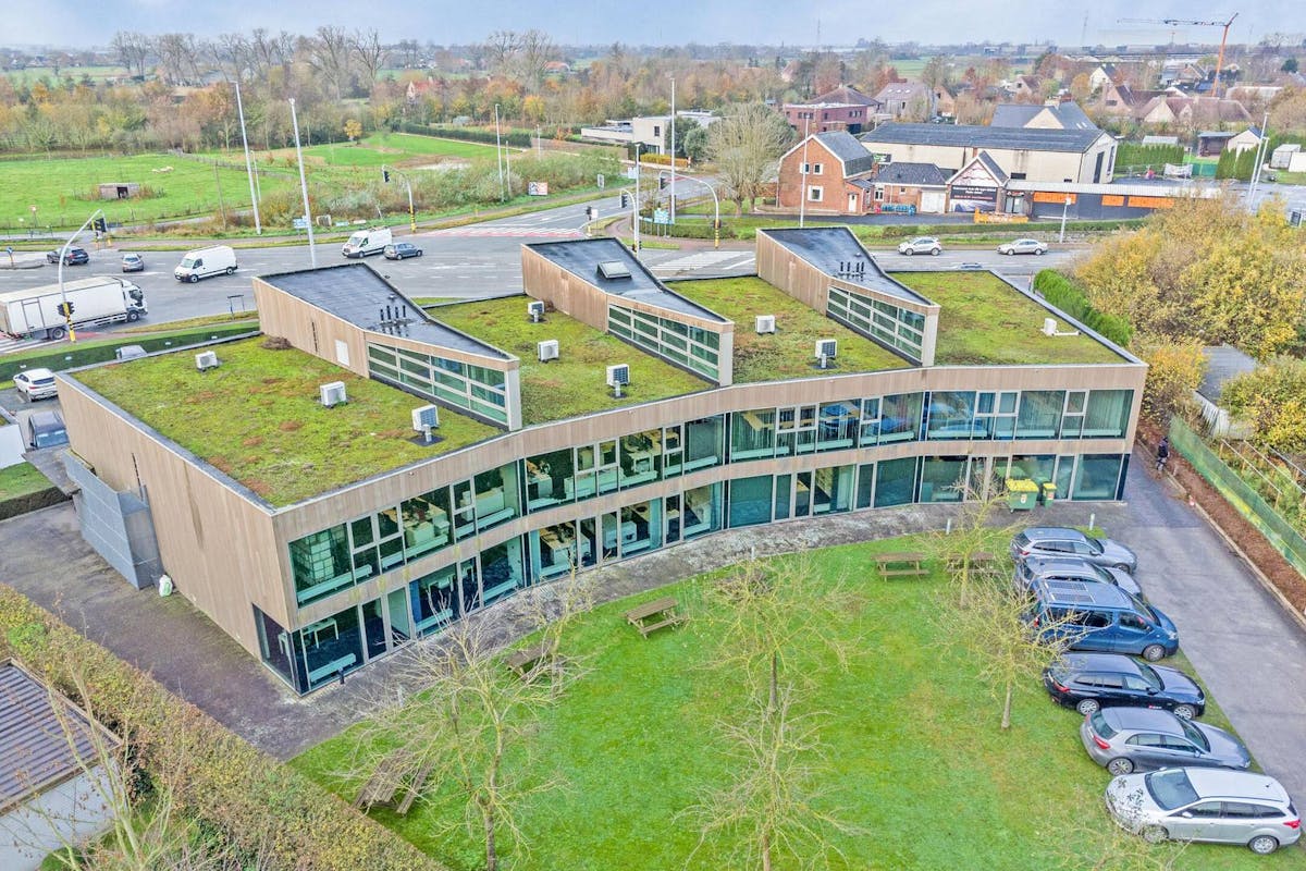 Instapklaar kantoor met veel lichtinval op zichtlocatie - foto 4