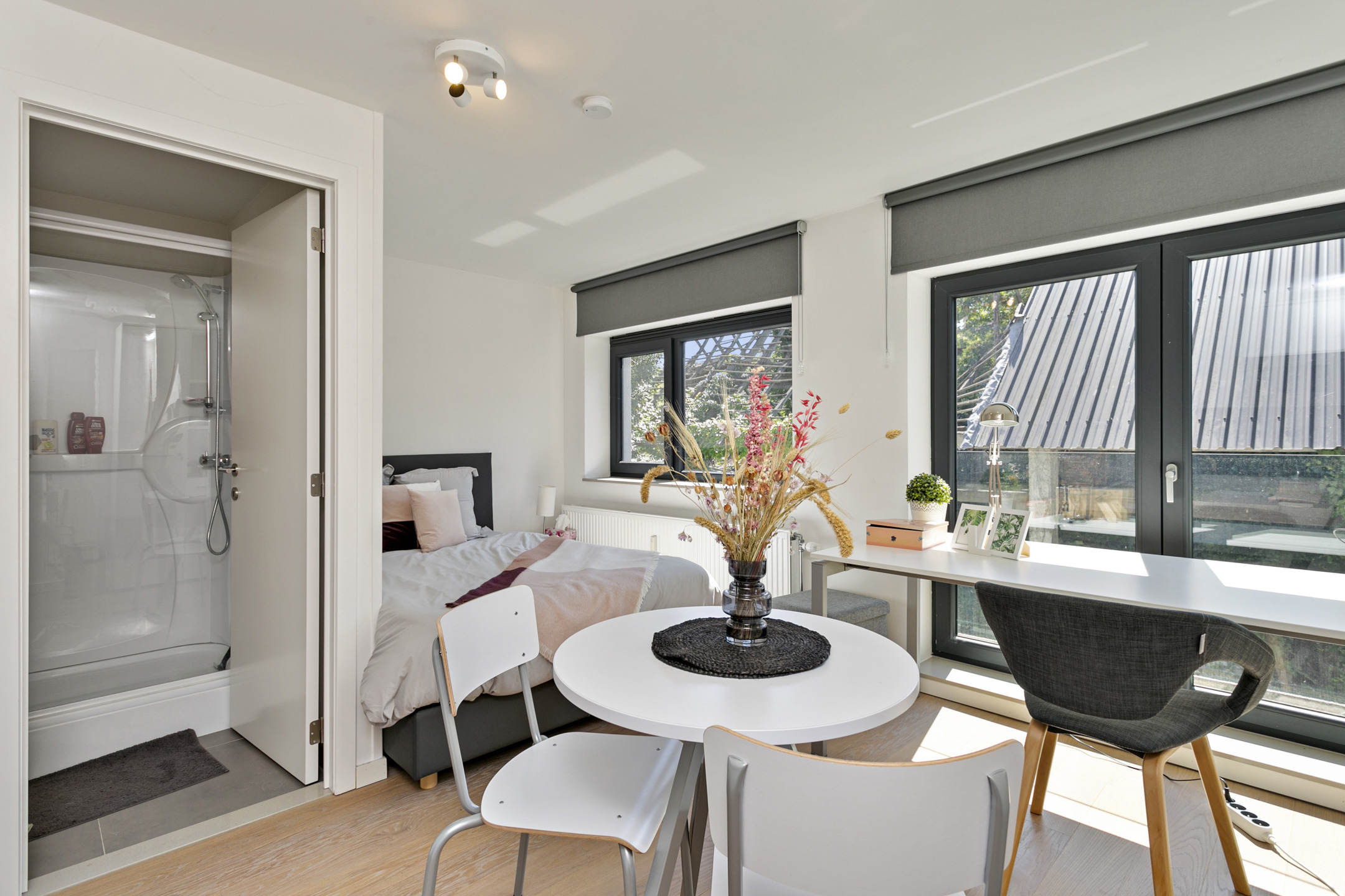 Lichtrijke, rustige studio  - foto 2