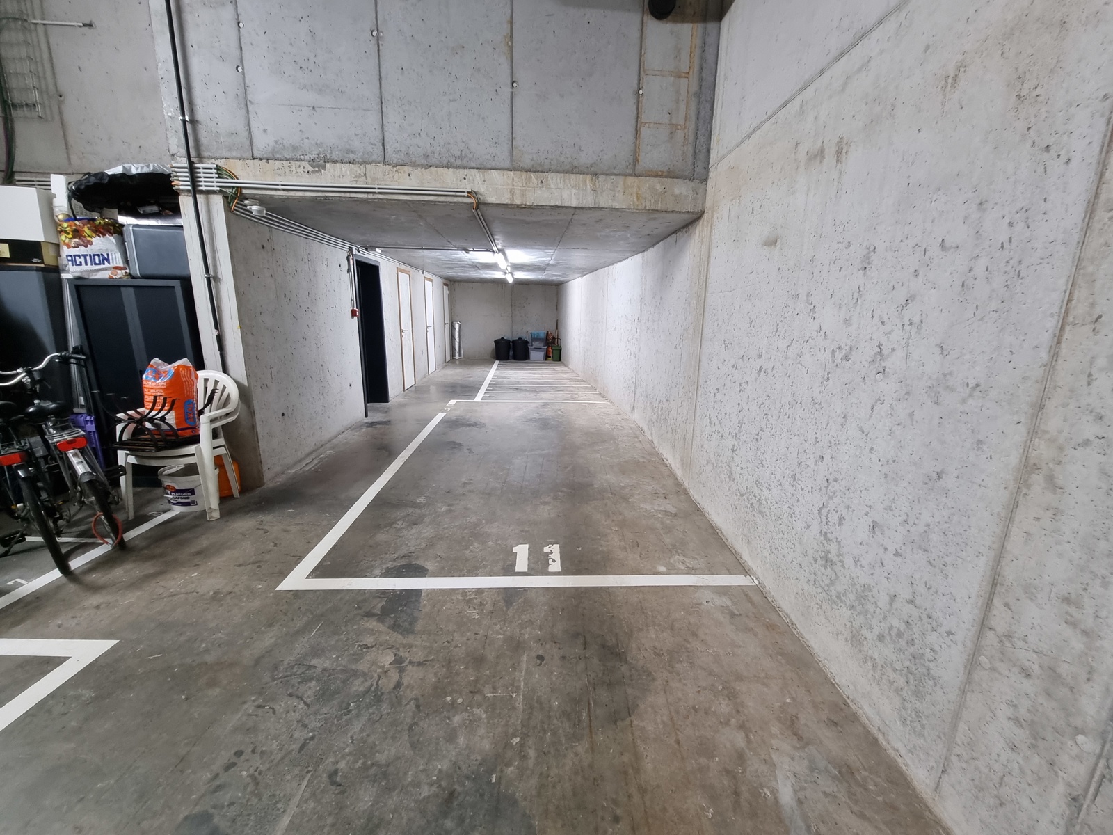 Ondergrondse autostaanplaats te centrum Wolvertem! - foto 4