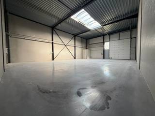 De KMO-unit bevindt zich in het gloednieuw bedrijvenpark "Thea", gelegen in de Careelstraat te Tielt.Deze locatie is gericht op industrie, logistiek...