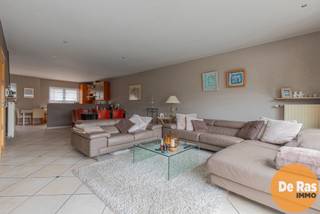 BEZOEKDAG WOENSDAG 3/6 VAN 17U TOT 19U (enkel op afspraak!)DENDERHOUTEM - Deze goed onderhouden bel- etage is gelegen in het landelijke Denderhoutem,...