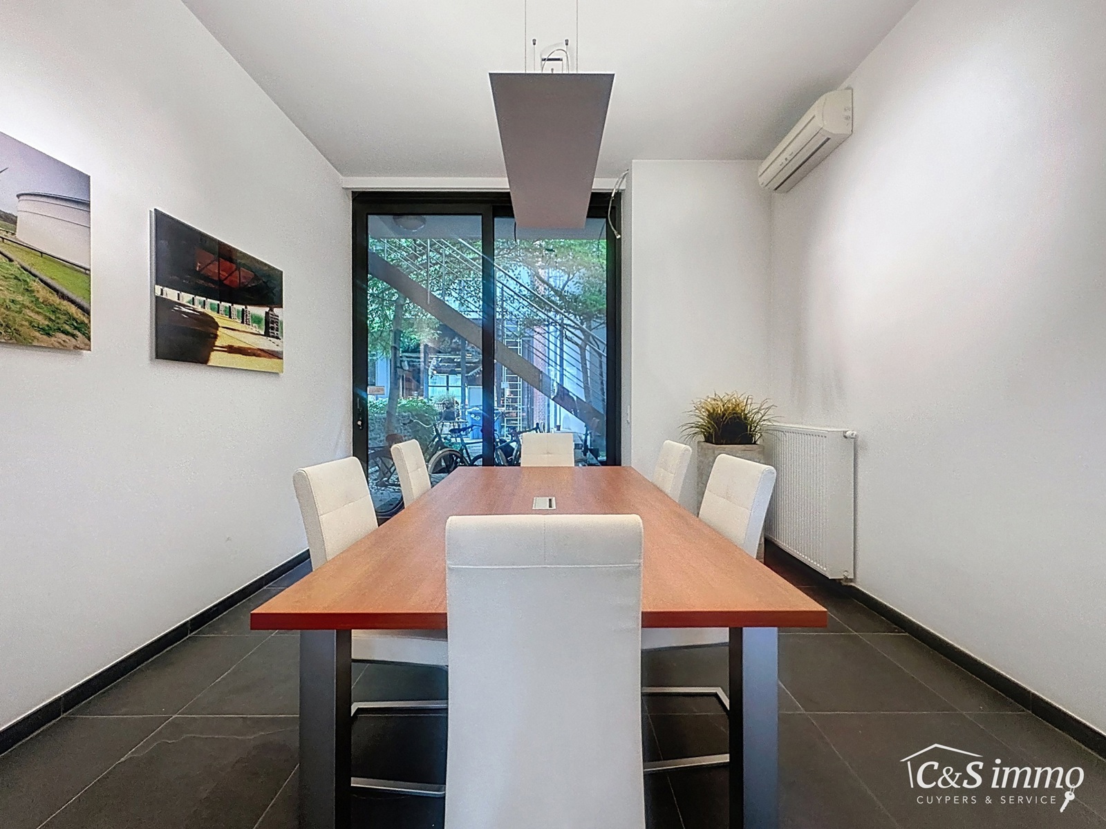 Te huur: instapklaar handelspand met kantoorinrichting en mezzanine – onmiddellijk beschikbaar – toplocatie op het Eilandje - foto 4