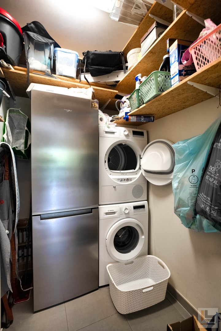 Appartement met 2 slaapkamers en garage te huur - foto 5