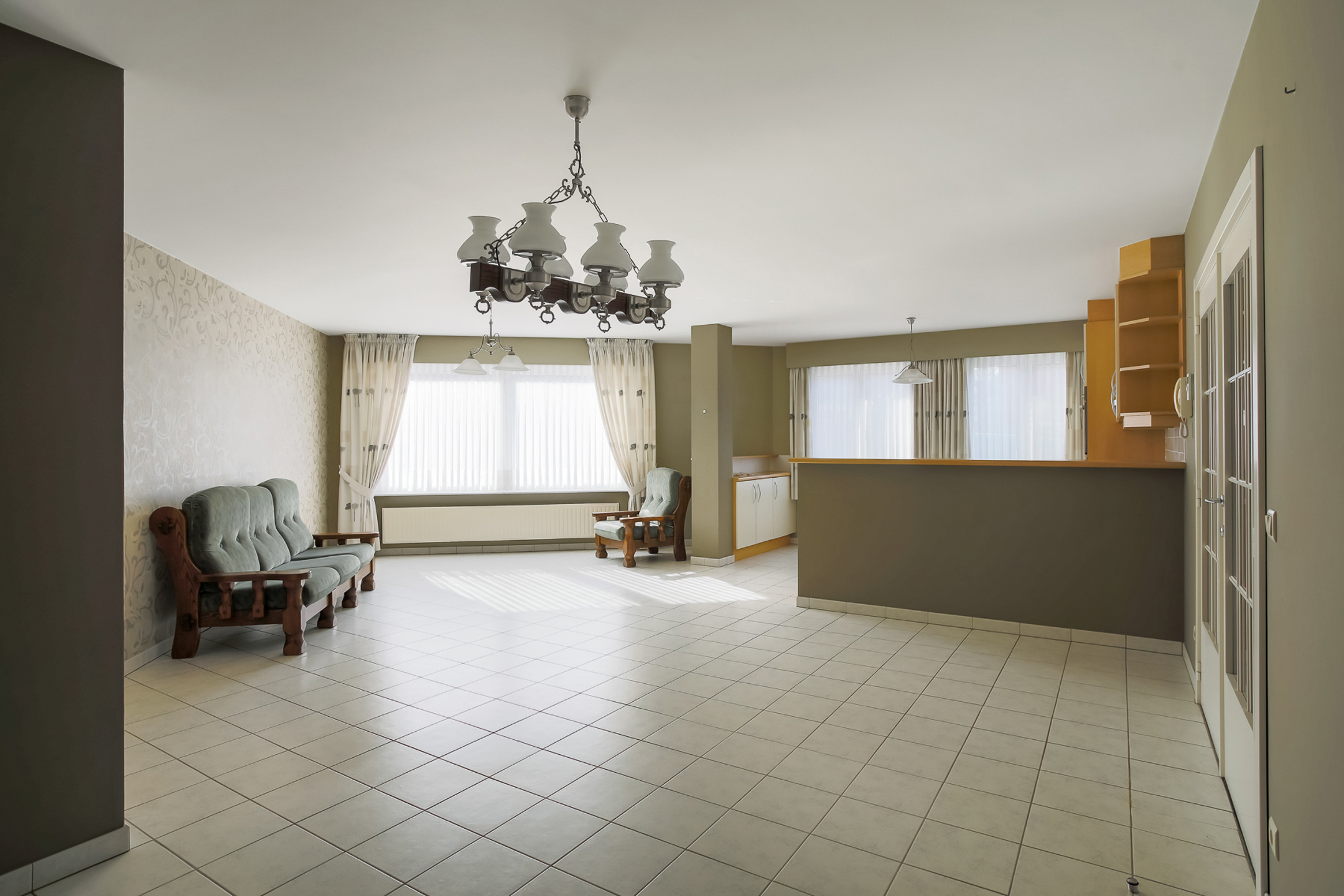 Instapklaar appartement met 2-3 slaapkamers . - foto 5