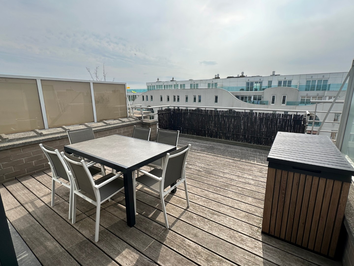 PRACHTIGE GEMEUBELDE PENTHOUSE TE KOOP OP 100 M. VAN HET STRAND IN KOKSIJDE - foto 1