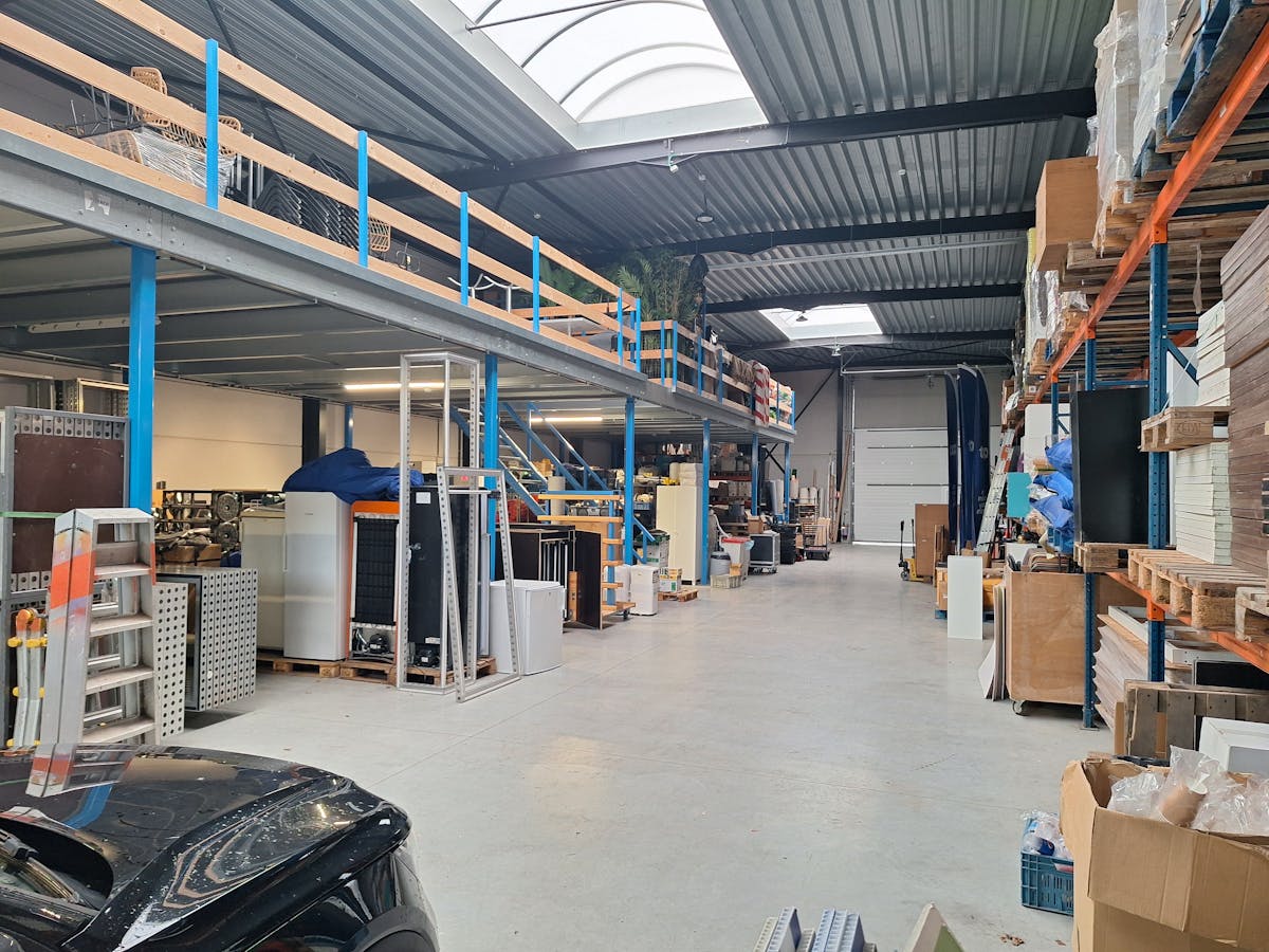 Recent magazijn van ca. 456m² te huur in Roeselare/Beveren - foto 3