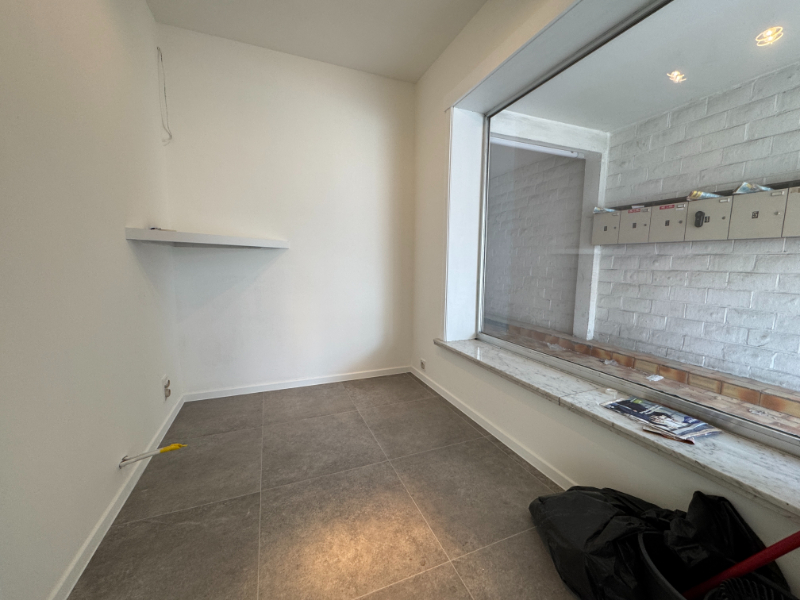 Knus en gezellig starter appartementje in centrum Harelbeke - TE KOOP - via EXPERT-IMMO - photo 3