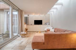 [[ DIT PAND NEEMT DEEL AAN DE ERA OPEN HUIZEN DAG OP 13/6 VAN 16:00 TOT 17:00 ]]Instapklare gezinswoning met 4 slaapkamers en extra (commerciële/...