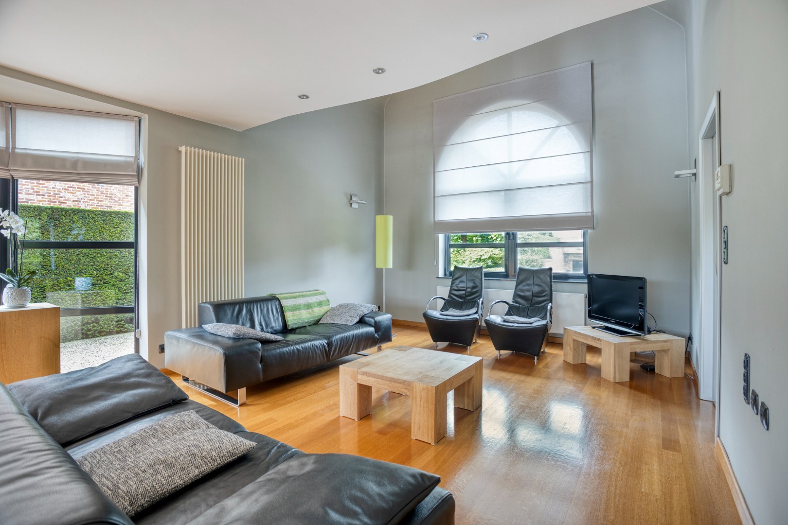 Landelijk en stijlvol wonen in alle rust – Ruime villa met fraai aangelegde tuin - foto 5