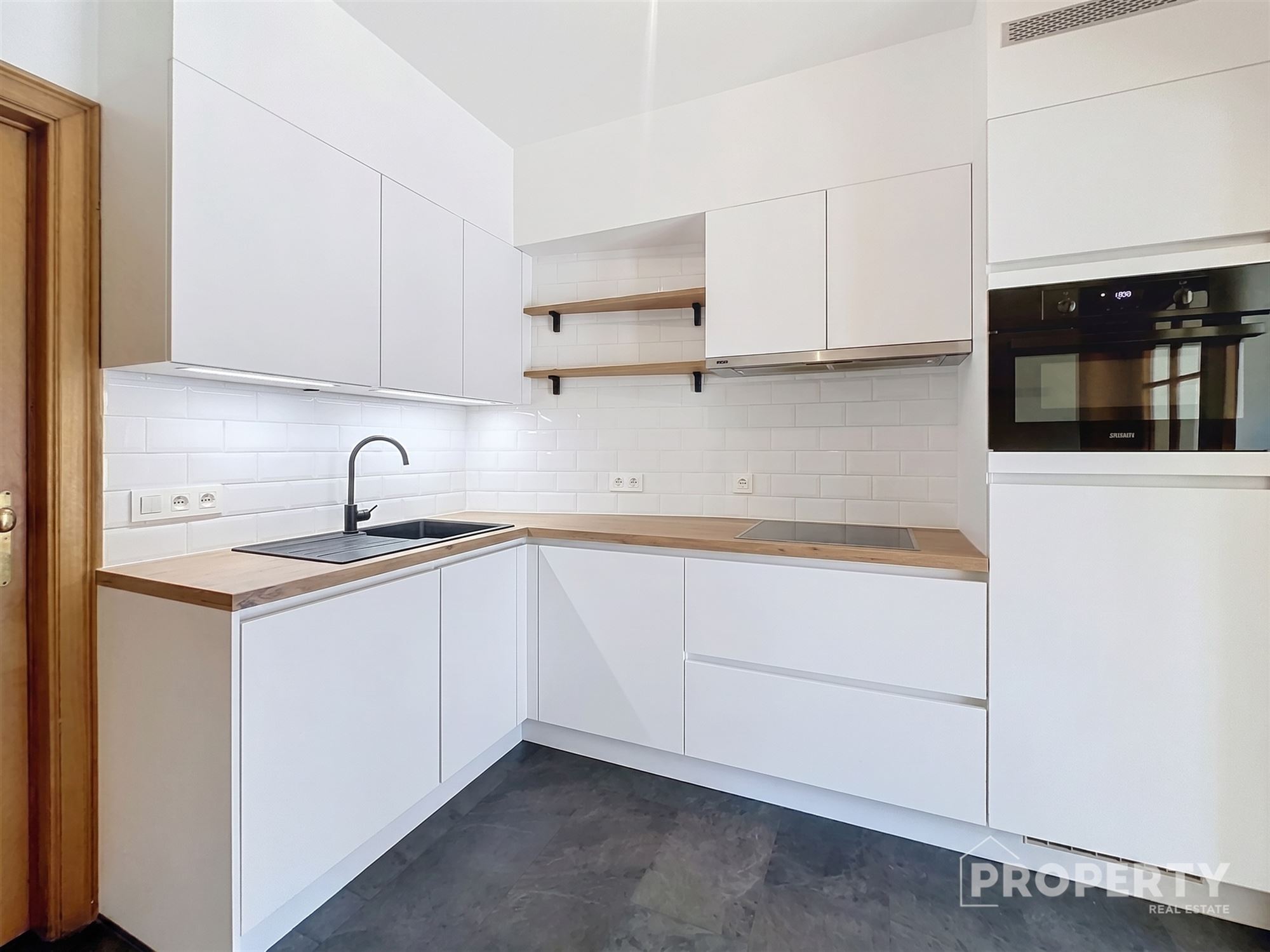 Apartment - photo 4