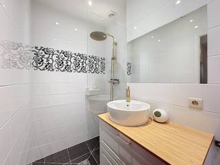 In de Letterkundestraat in Wilrijk vinden we op de gelijkvloers van een goed onderhouden gebouw dit appartement te huur. Het appartement heeft...