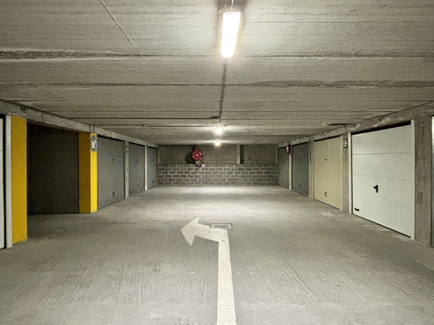 Garage te koop Hendrikaplein - foto 2