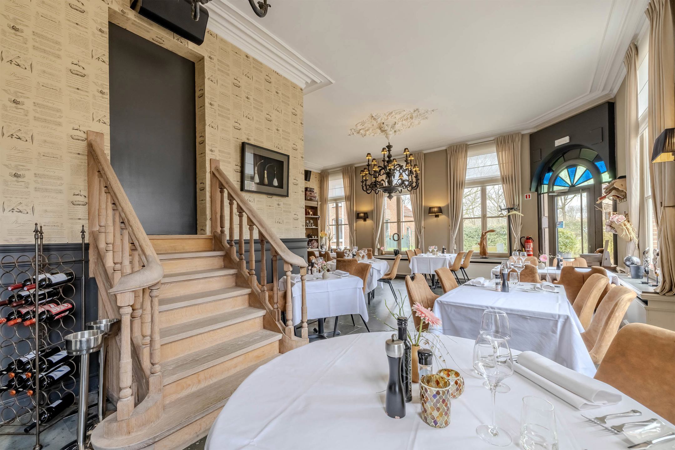 Uniek handelshuis met woonst, buitenbar en beachbar! - foto 2