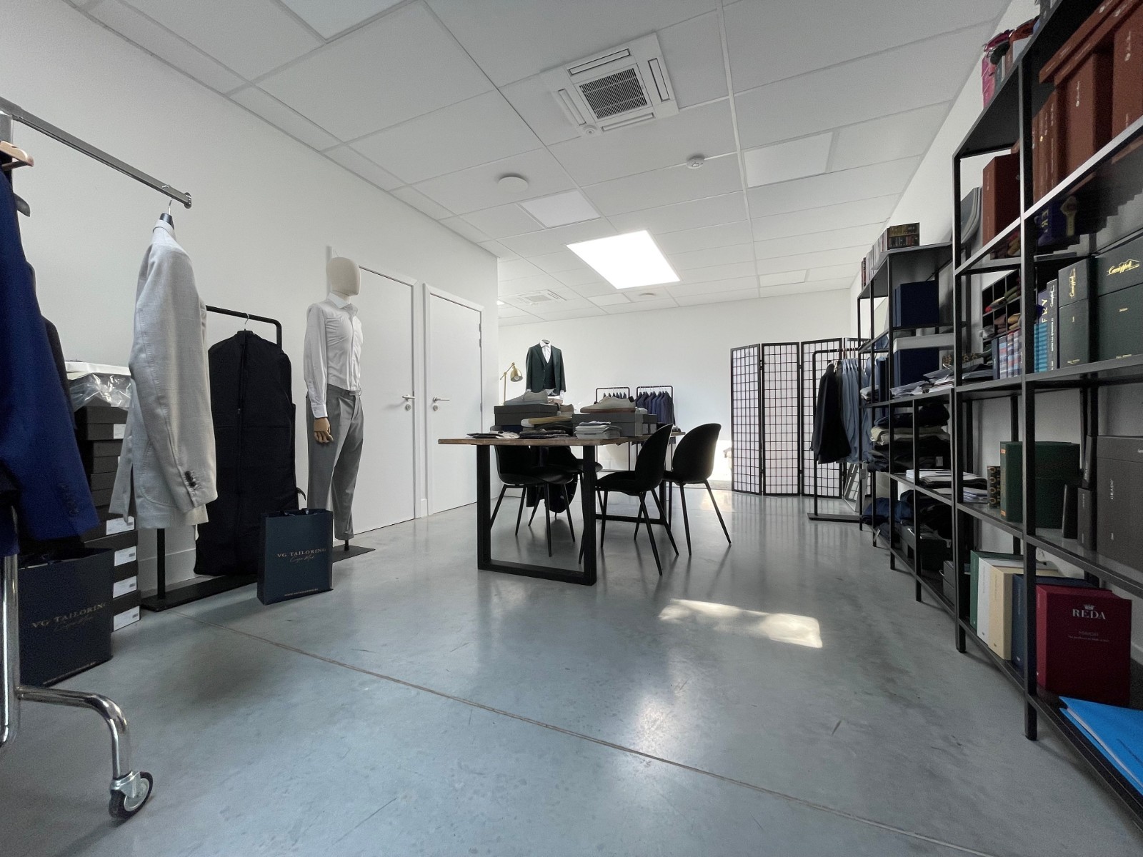 Commercial for rent in Temse - photo 3