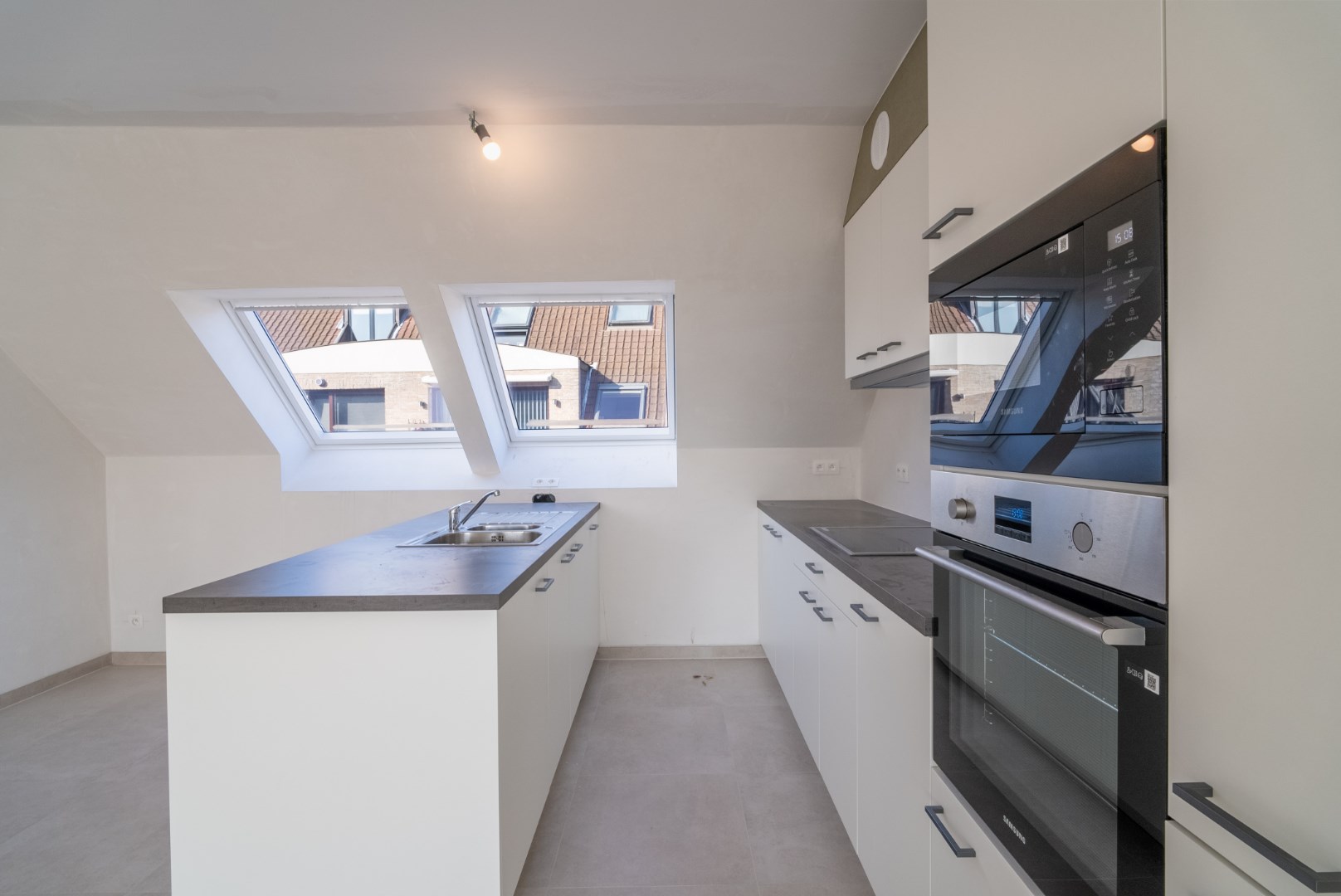 Aangenaam dakappartement met 2 slaapkamers en terras op de tweede verdieping, in Residentie Escautval. - foto 5