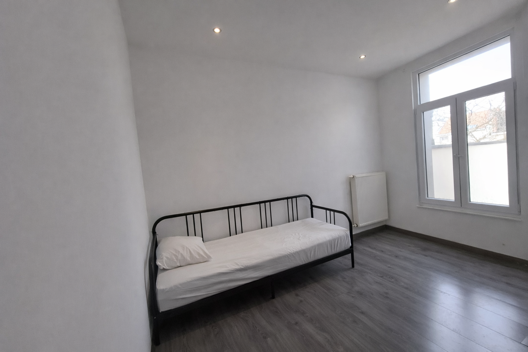 Appartement à louer à Anvers avec 1 chambre - photo 4