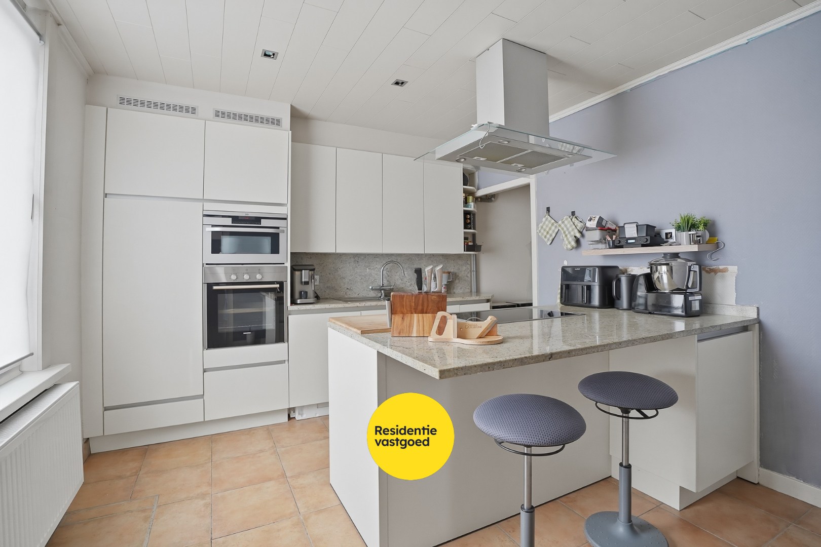 Ruime hoekwoning met 3 slaapkamers en zonnig terras op topligging in Assebroek - foto 5
