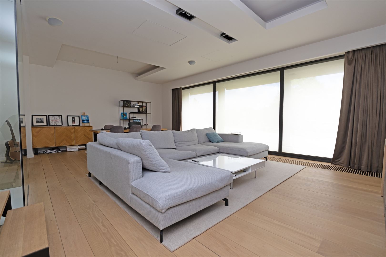 Duplex-appartement met drie slaapkamers nabij het centrum - foto 4