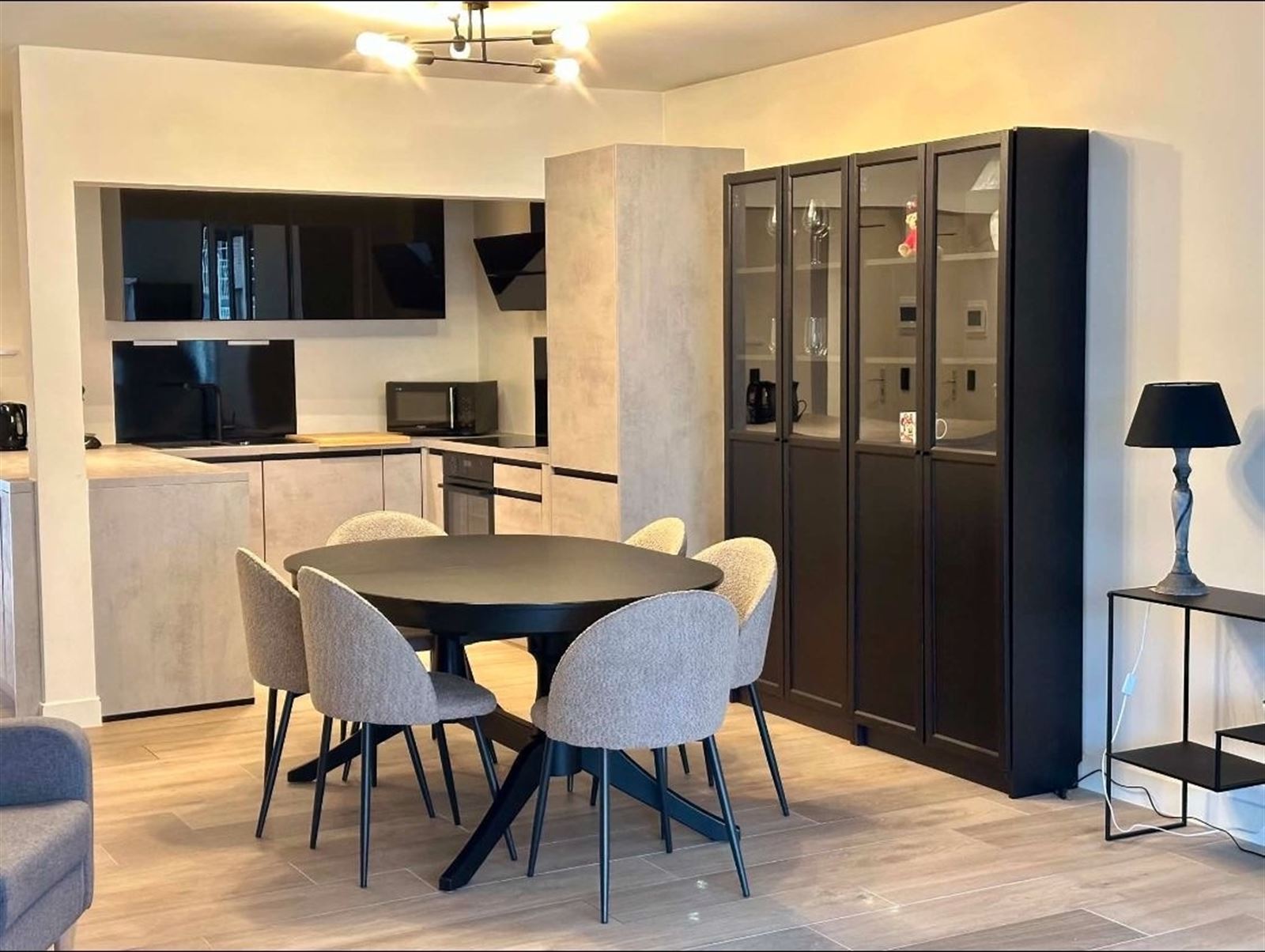 Instapklaar appartement op toplocatie in Knokke! - foto 2