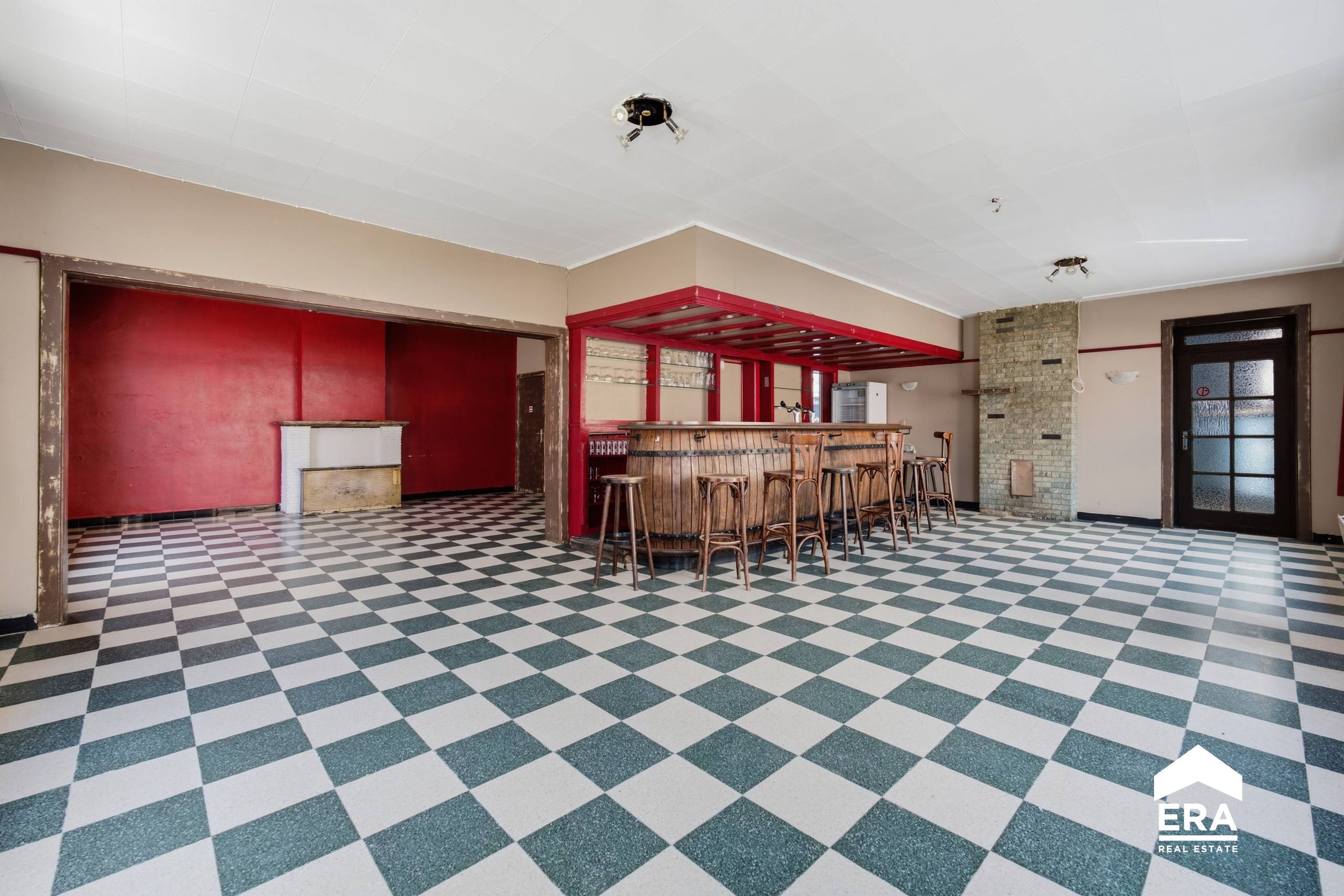 Commercial à vendre à Ypres avec 4 chambres - photo 4